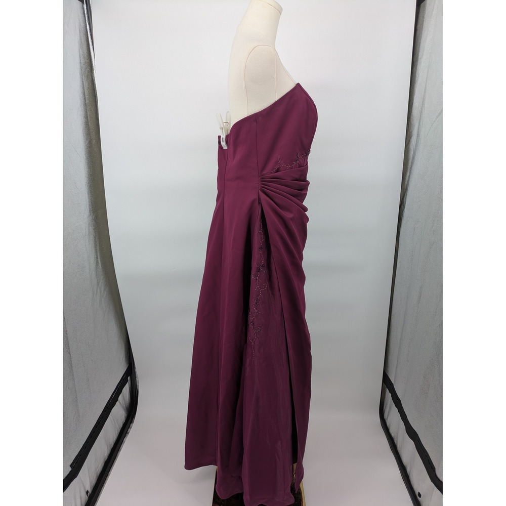 Davids Bridal Strapless Gown Women 18 Plum Purple Beaded Ruched Slit F12385 Flaw - Picture 11 of 15